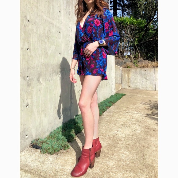 Floral Boho Romper - Picture 4 of 5